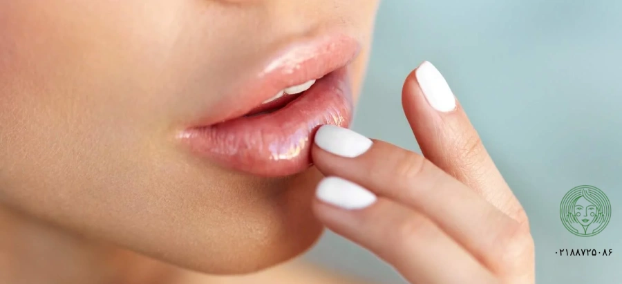 ژل لب مدل قلبی